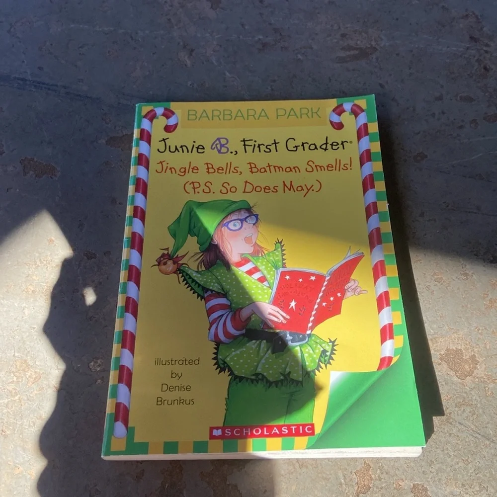 4 Junie B Jones books!